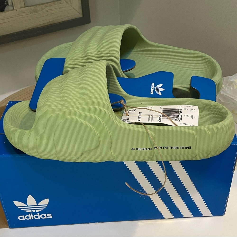Adidas Adilette 22
